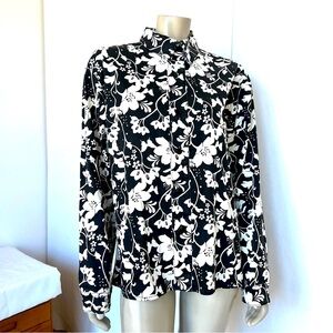 Black And White Floral Cotton, Bottom Down Shirts / Jacket
